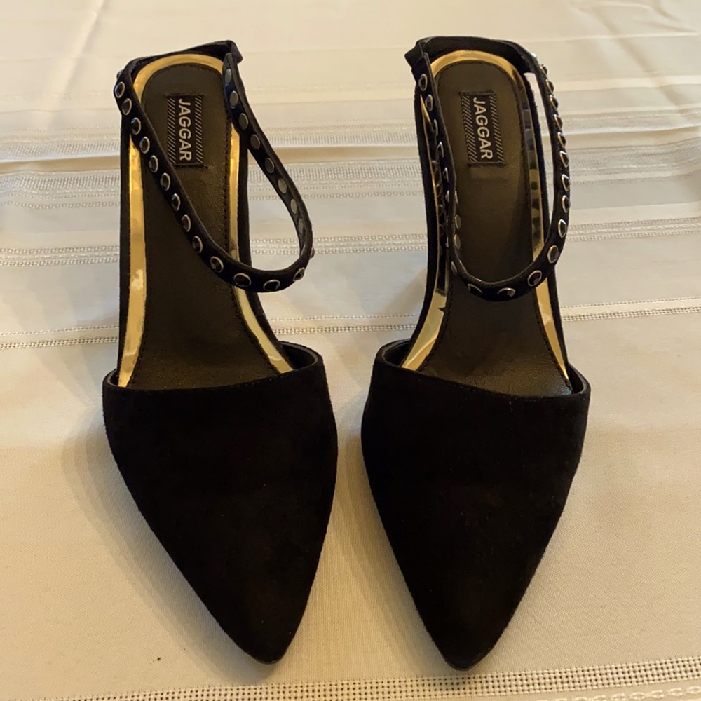Jaggar sude heel with stone ankle strap (8)